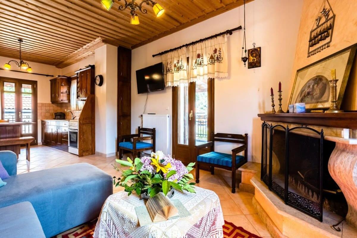 Stemnitsa Stone Residence - Comfy Mountain Getaway Luaran gambar